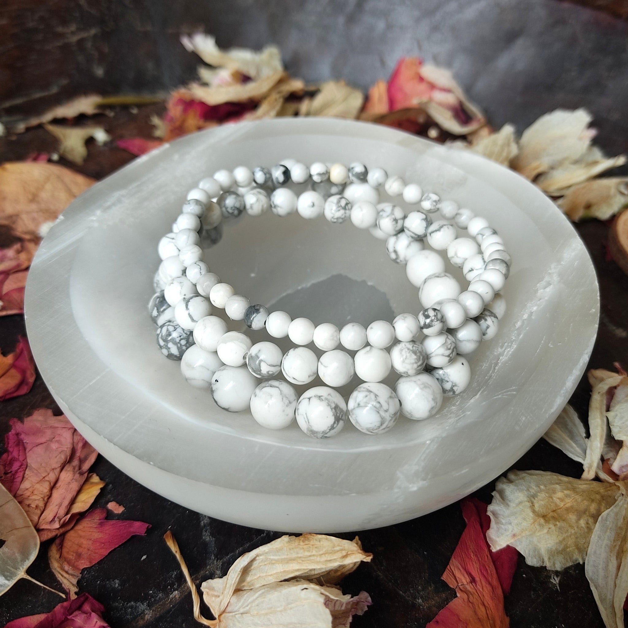 White Howlite beads bracelet