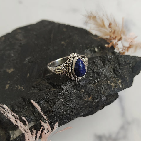 Lapis-Lazuli Sterling Silver Teardrop ring size 7.5