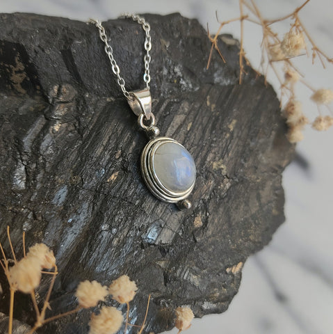 Oval with dots Rainbow Moonstone (Peristerite) Sterling Silver pendant