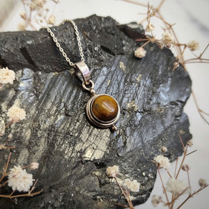 Round with dots Tiger's Eye Sterling Silver pendant